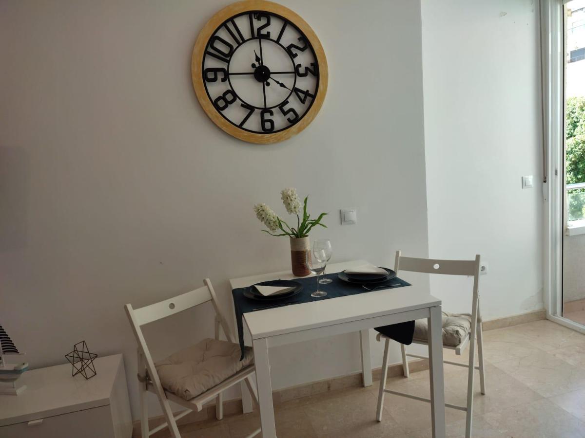 Turisstiko La Roca Chica 4 Apartment Torremolinos Exterior photo