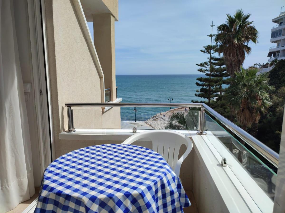 Turisstiko La Roca Chica 4 Apartment Torremolinos Exterior photo